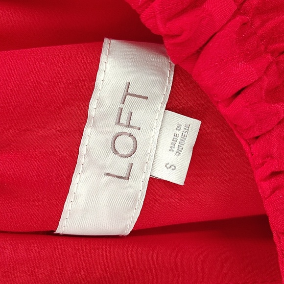 LOFT Smocked Cuff Blouse Red Size Small Lined Stretch Collar Peasant Top - Picture 8 of 9